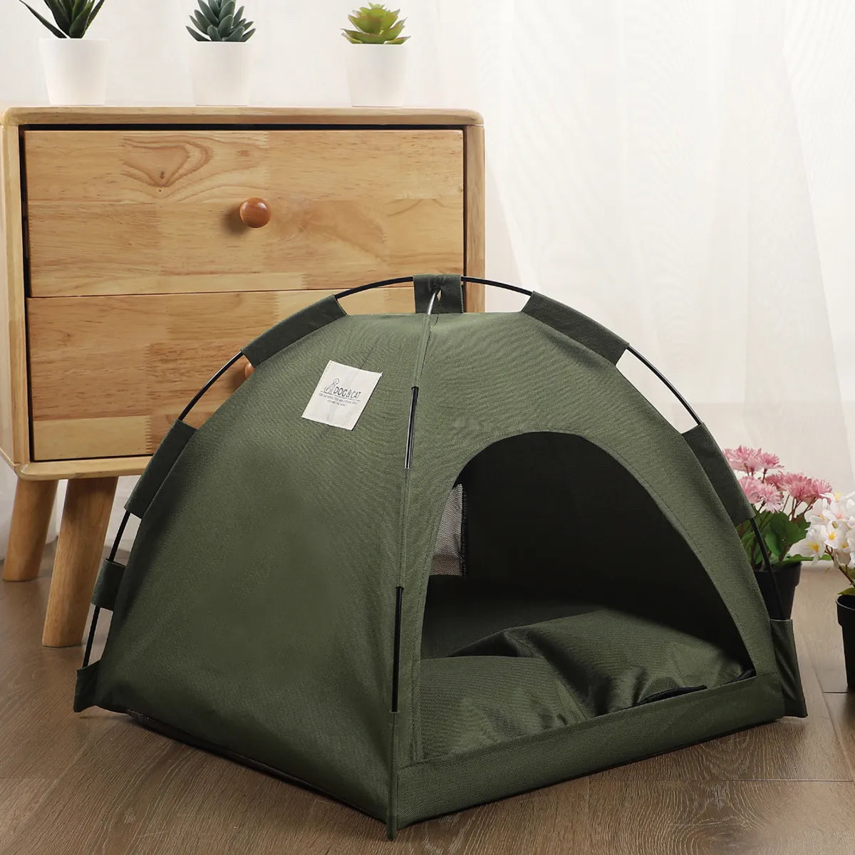 Cat & Dog Tent — Foldable Indoor/Outdoor Pet Shelter
