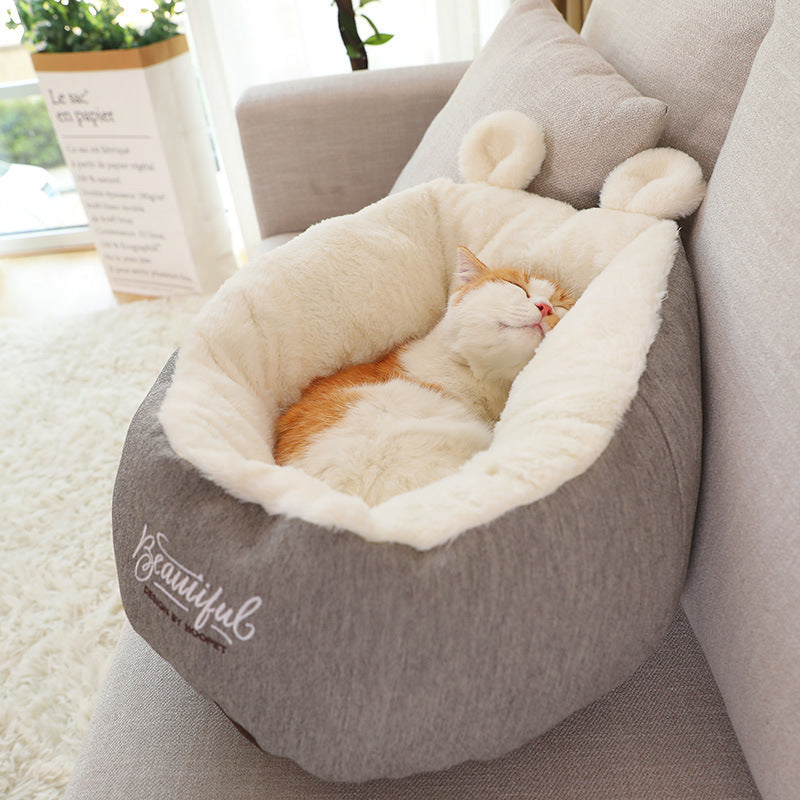 Gemütliches Kuschelschlafsackbett